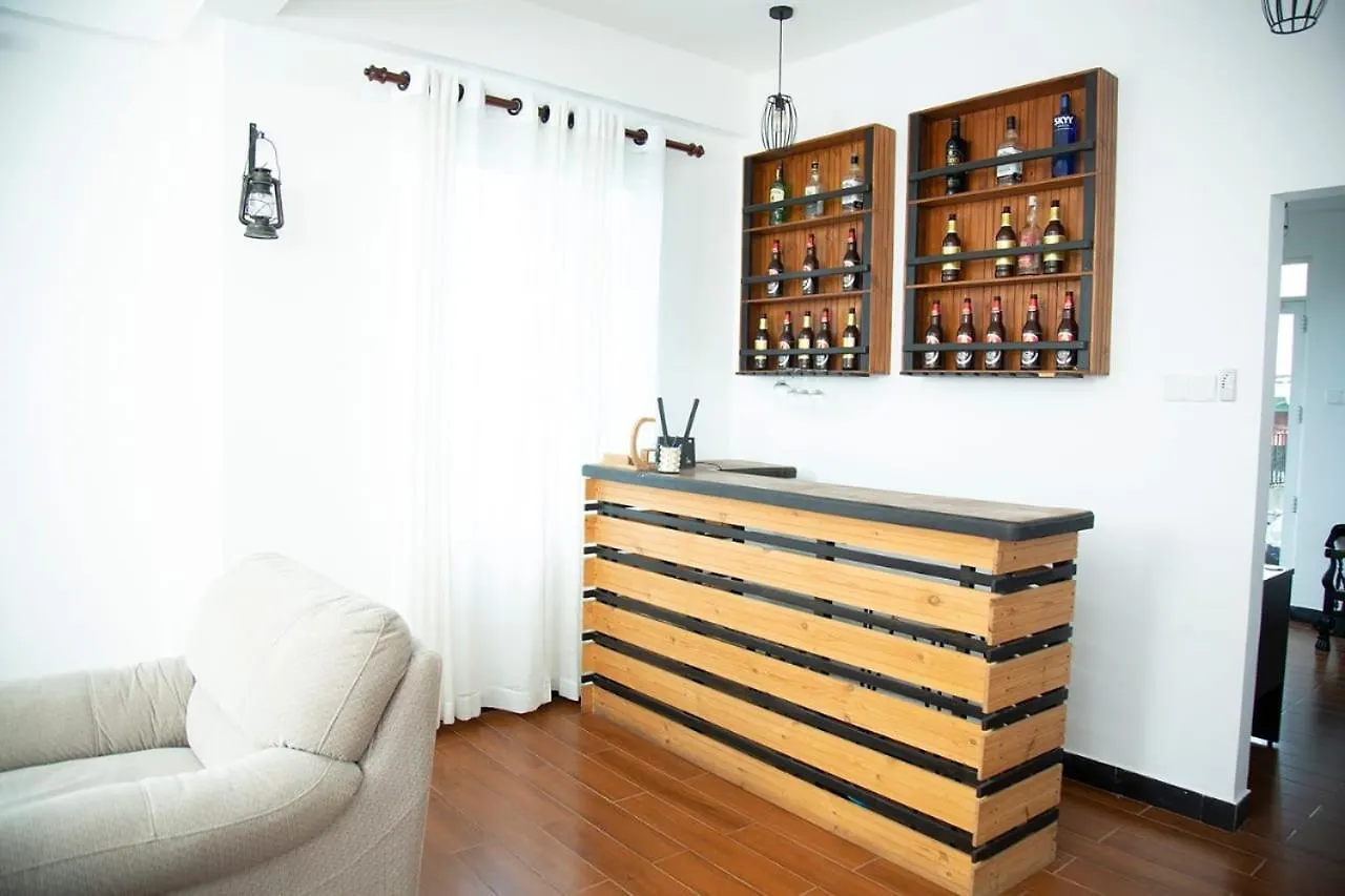 Eden Rock Luxurious Accommodation Kandy 0*,